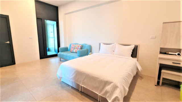 頂草路電梯店面,彰化縣鹿港鎮頂草路四段