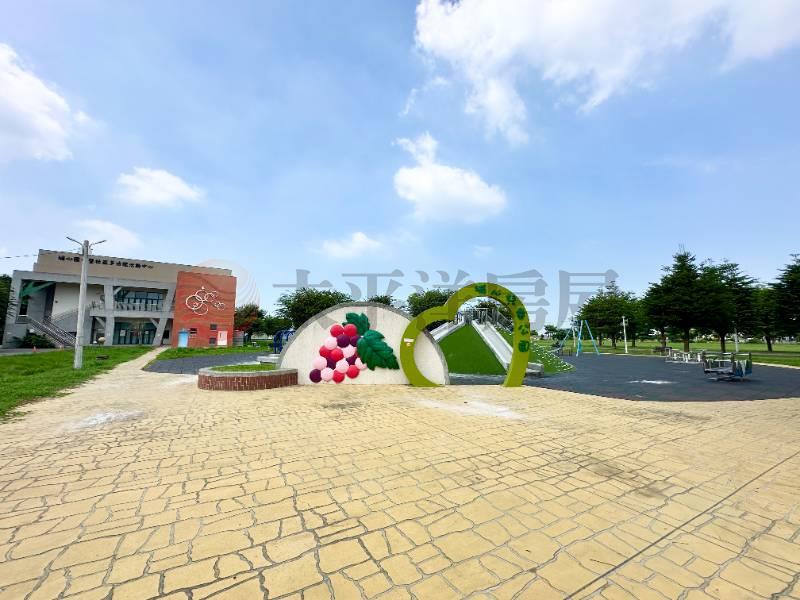 皇林埔心皇城-搶佔埔心核心電梯三房附車位Ⅱ,彰化縣埔心鄉育英二街