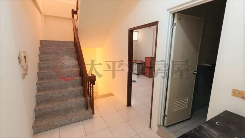 彰草路美墅,彰化縣和美鎮彰草路二段